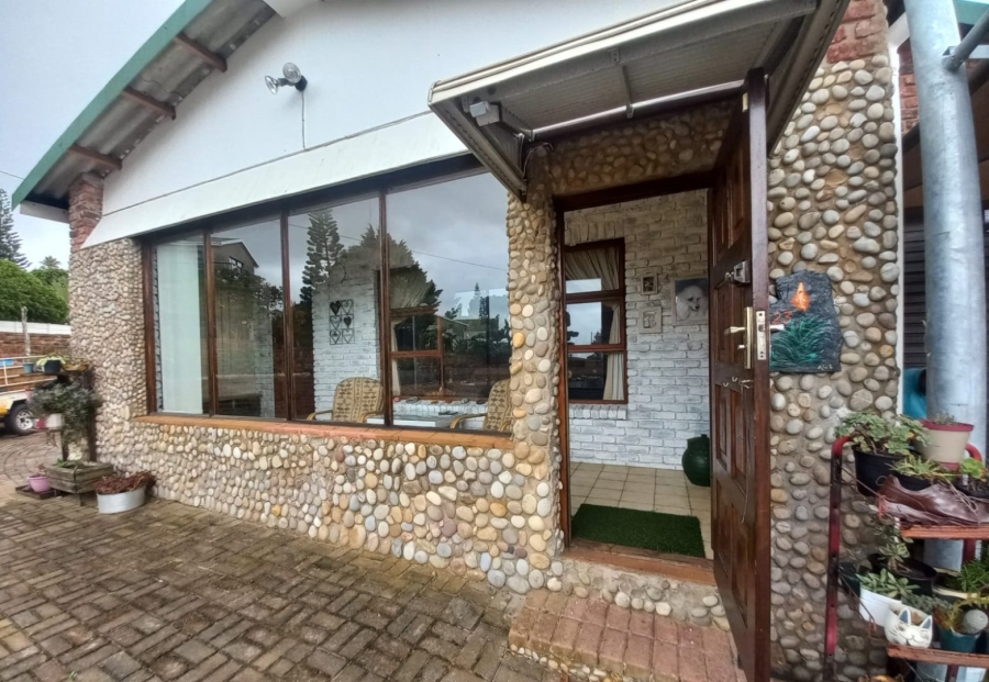 3 Bedroom Property for Sale in Dana Bay Western Cape